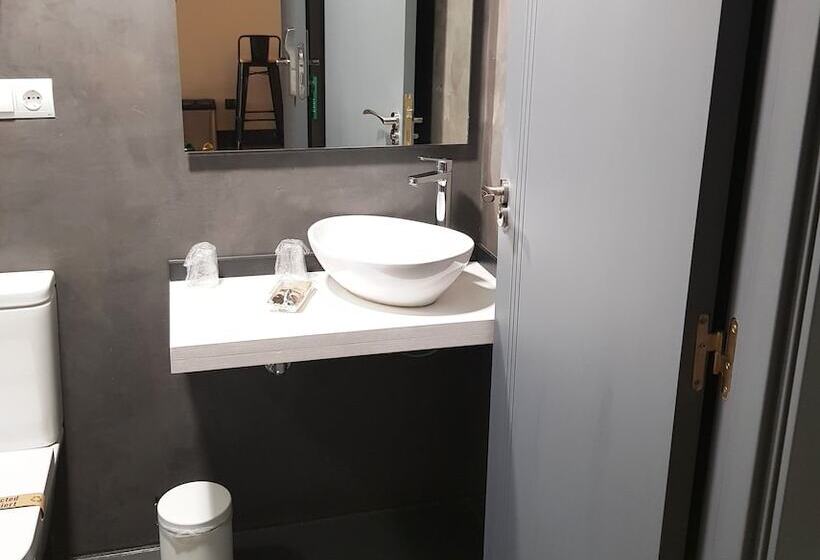 Номер Basic, Malecon