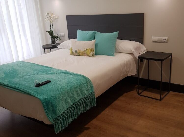 Номер Стандарт Адаптированный для Инвалидов, Malecon