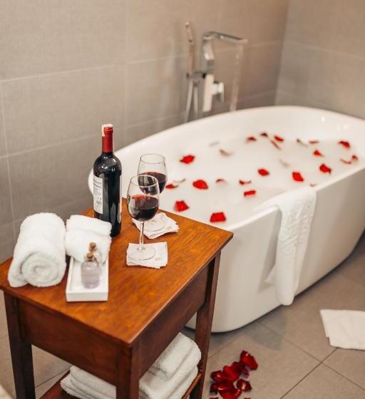 غرفة قياسية, Otavalo