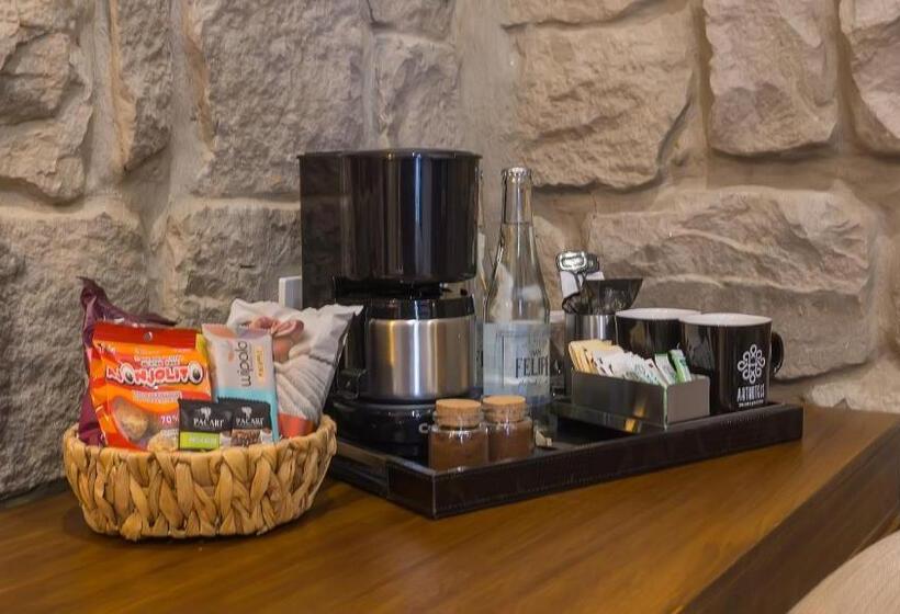 غرفة قياسية, Otavalo