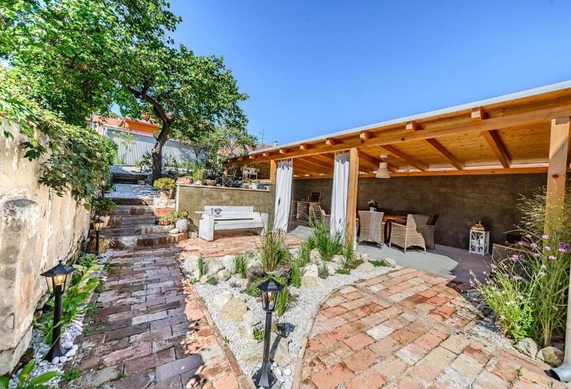 דירת חדר, Mikulov Apartmány Magistr