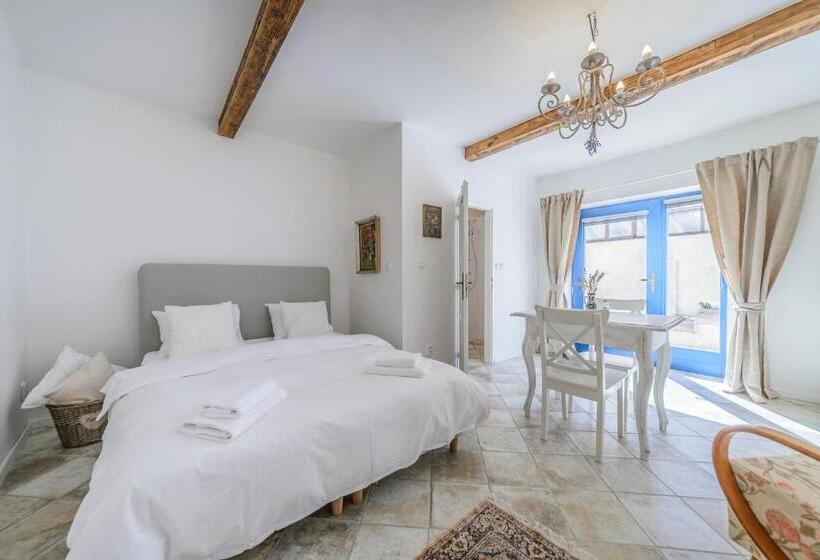 דירת חדר, Mikulov Apartmány Magistr