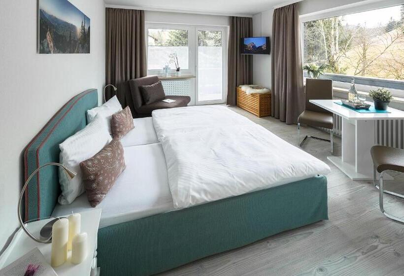 스탠다드 트리플 룸 테라스, Pension Johanna