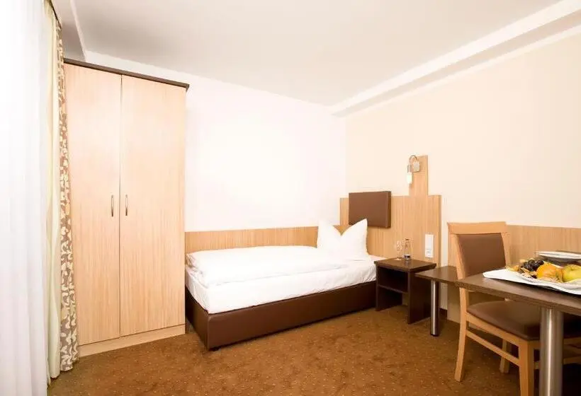 シングルデラックスルーム, Ausbildungshotel St. Theresia
