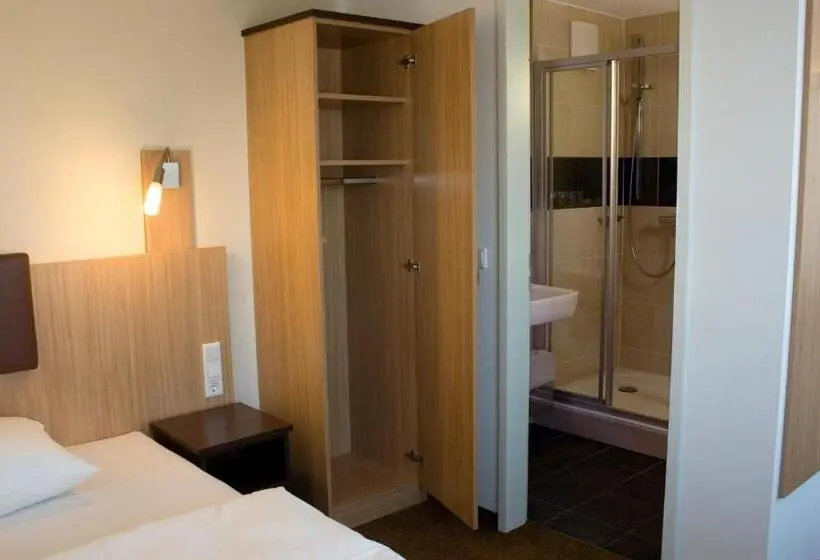 シングルデラックスルーム, Ausbildungshotel St. Theresia
