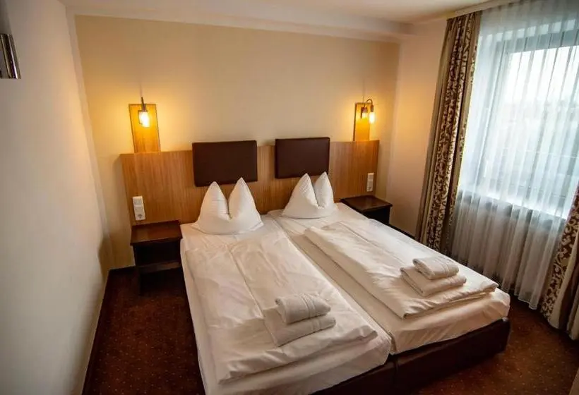 ファミリールーム, Ausbildungshotel St. Theresia