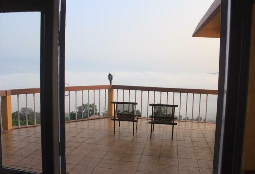 Quarto Triplo Estandar, Paradiso