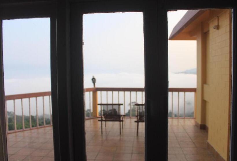 Quarto Triplo Estandar, Paradiso