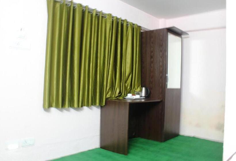 Quarto Economy, Paradiso