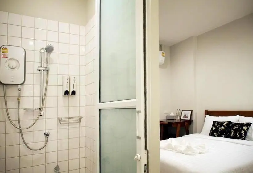 اتاق استاندارد, A Day Inn Ranong Hostel
