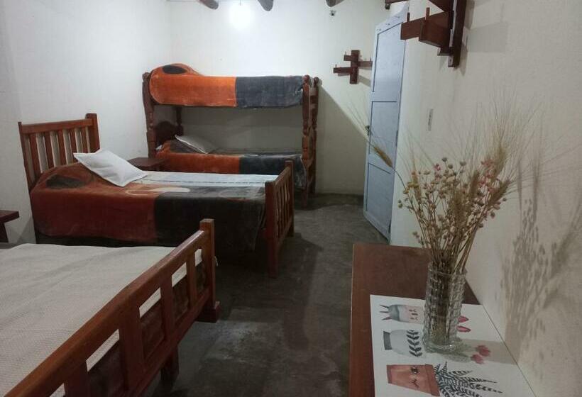 家庭房间共用浴室, Posada El Abuelo