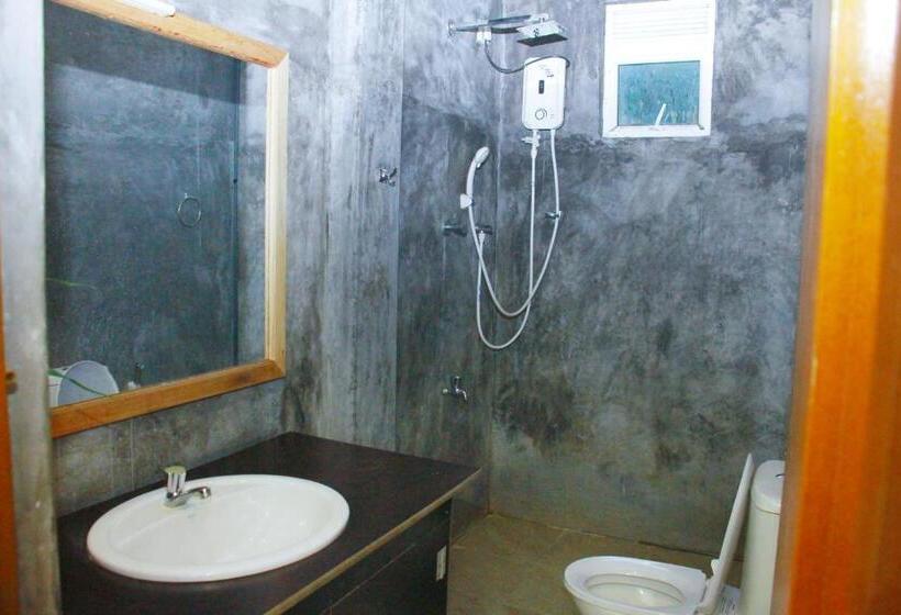 Номер Deluxe с Балконом, Onilwe Resort Weligama