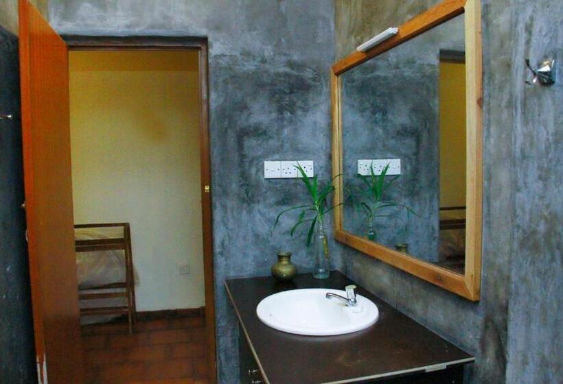 Номер Deluxe с Балконом, Onilwe Resort Weligama