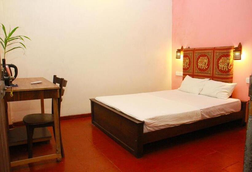 Номер Стандарт, Onilwe Resort Weligama