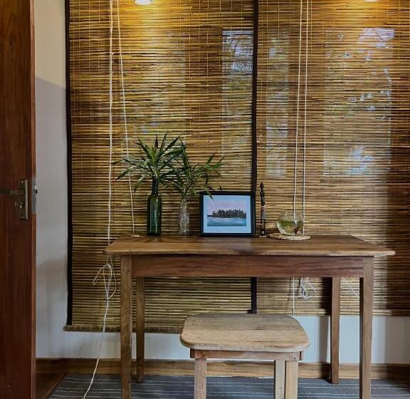 Номер Стандарт с Балконом, Onilwe Resort Weligama