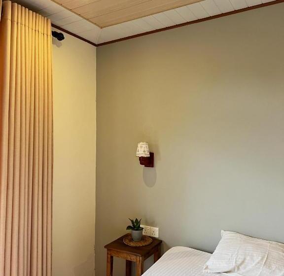 Номер Deluxe с Балконом, Onilwe Resort Weligama