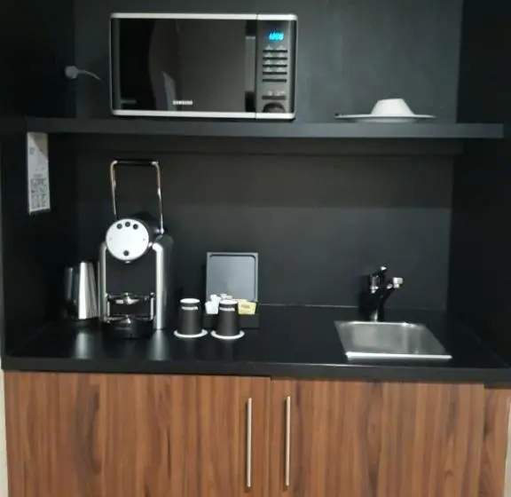 Suite with Terrace, Nash Suites Airport