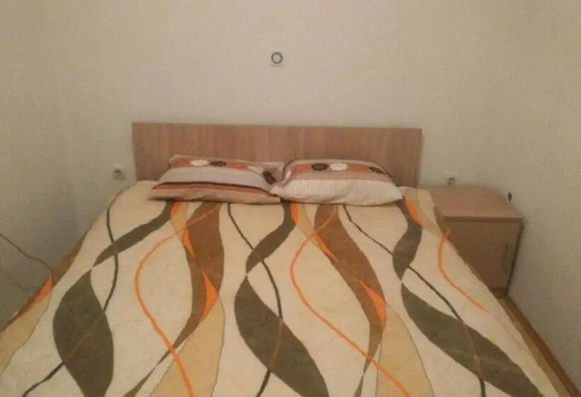 اتاق استاندارد با سرویس بهداشتی مشترک, Apartments Filemi