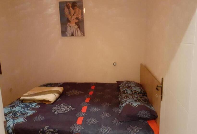 اتاق استاندارد با سرویس بهداشتی مشترک, Apartments Filemi