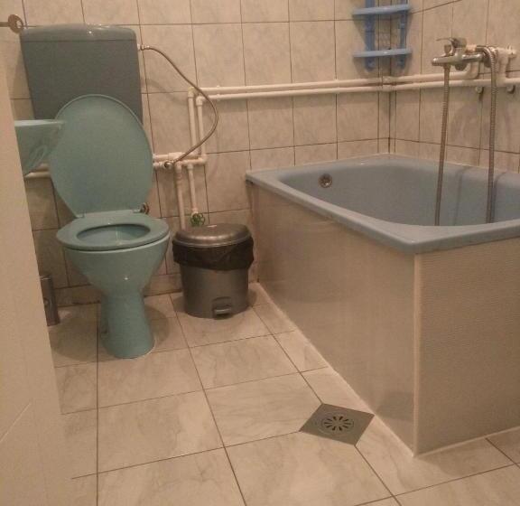 اتاق استاندارد چهارنفره با سرویس بهداشتی مشترک, Apartments Filemi