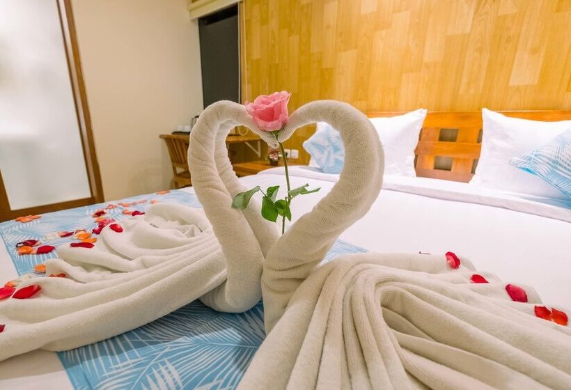 غرفة عائلية, Caroline Guest House