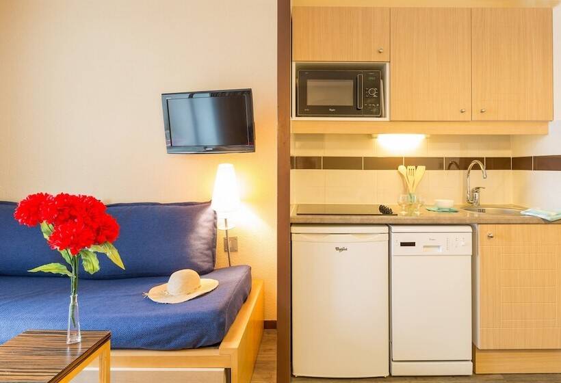 Апартаменты 1 Спальня, Sowell Residences Le Port