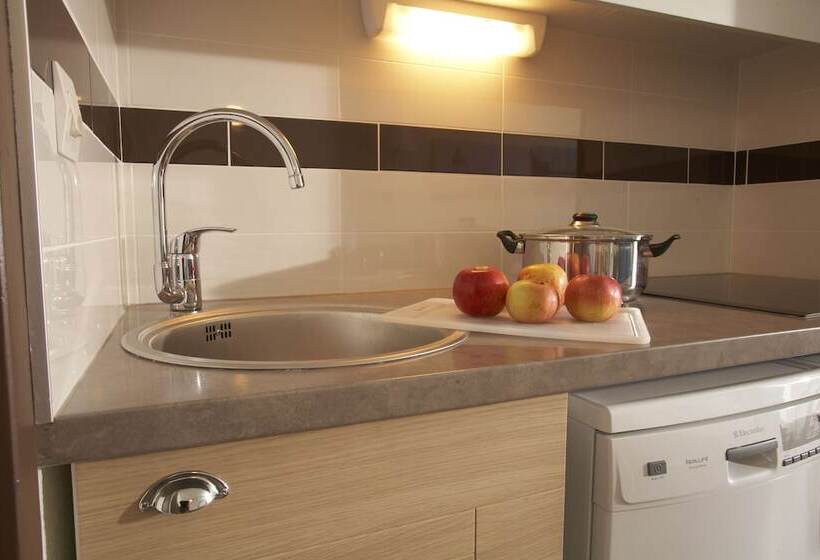 Апартаменты 1 Спальня, Sowell Residences Le Port