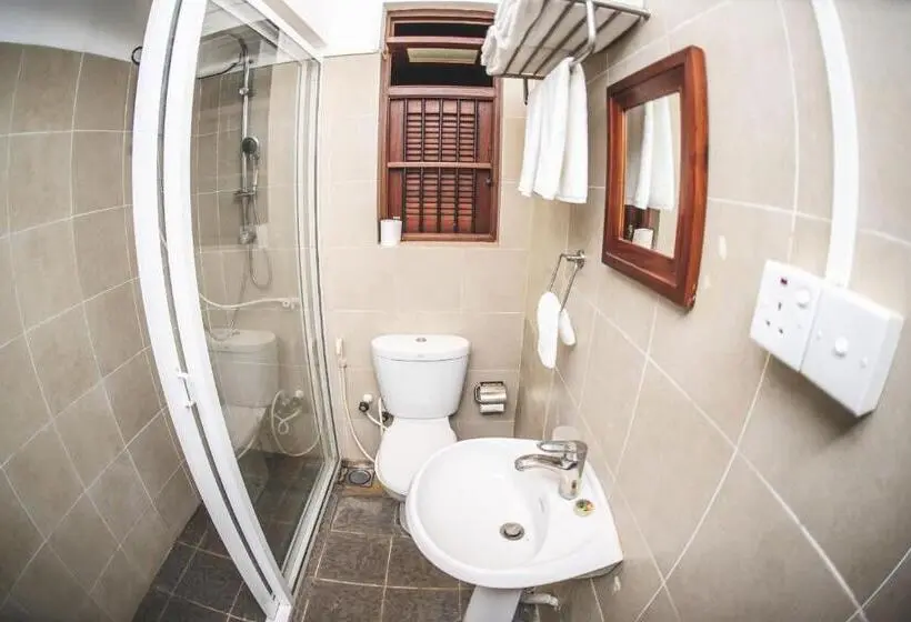 Standardzimmer, Thambu Illam