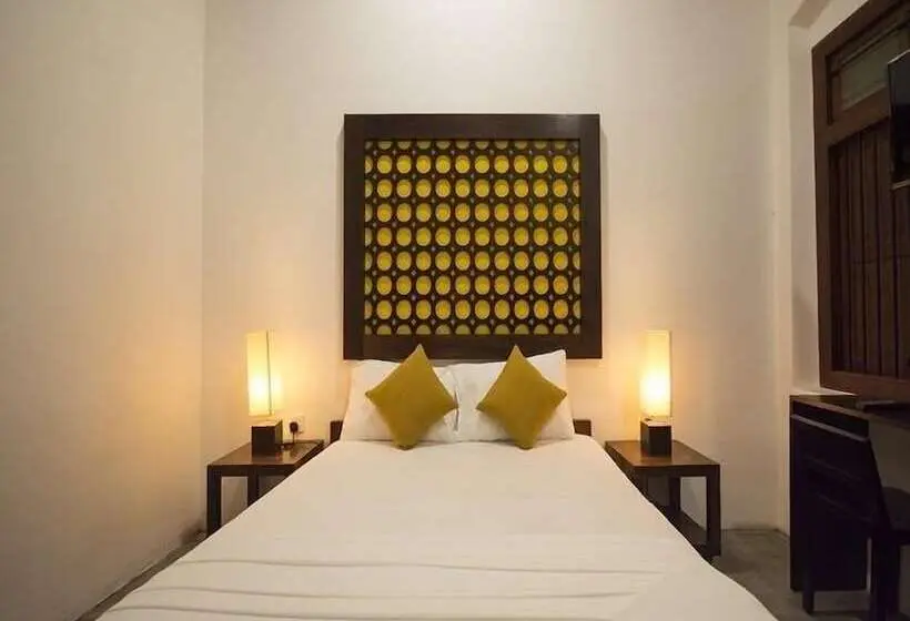 Superior-Zimmer, Thambu Illam
