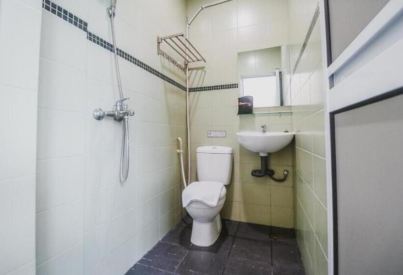 Семейный Номер, Reddoorz @ Baloi Batam