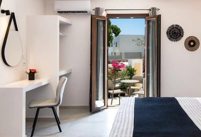 デラックストリプルルーム, Santorinn Suites Fira