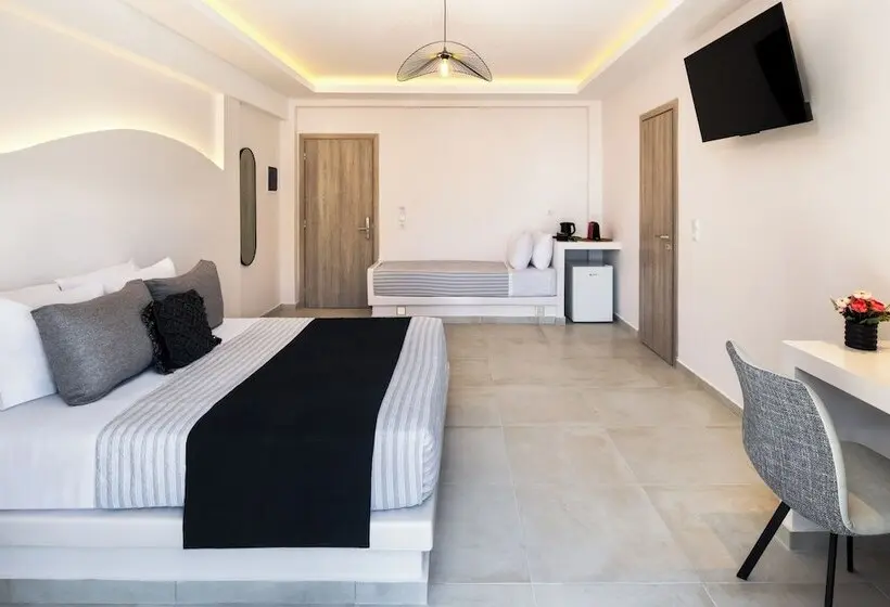 デラックストリプルルーム, Santorinn Suites Fira