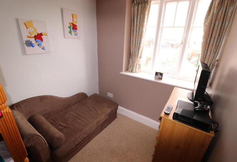 Трехместный Номер Стандарт Вид на Сад, Annan