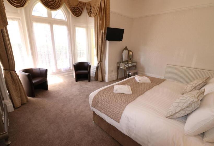 Номер Deluxe, Annan