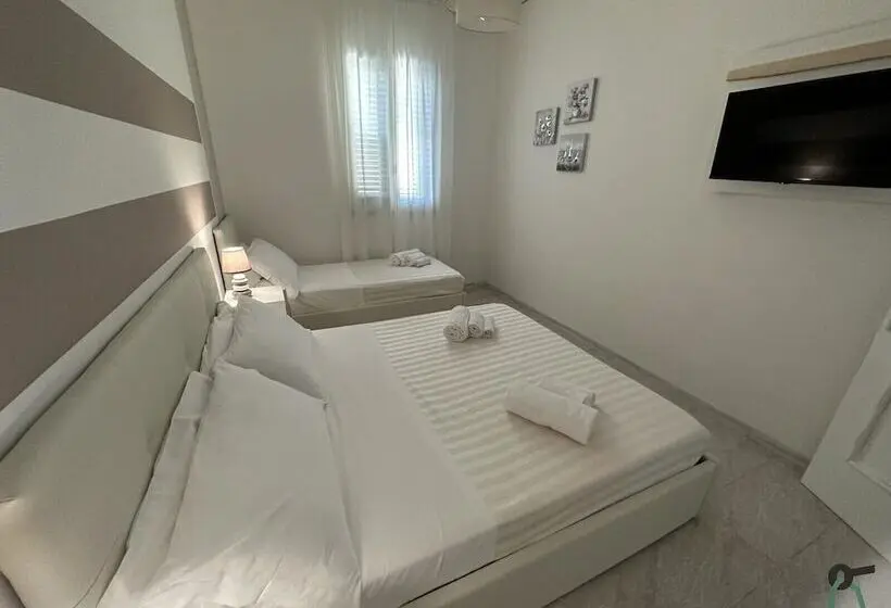 スタンダードトリプルルーム, Hotiday Porto Cesareo