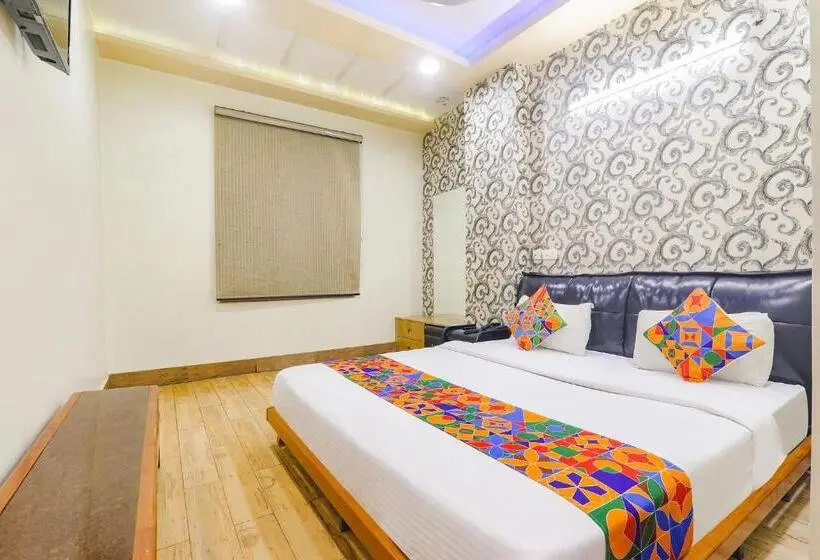 デラックスルーム, Fabhotel Shree Pushpraj