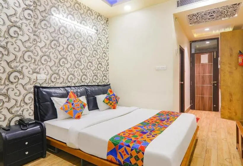 デラックスルーム, Fabhotel Shree Pushpraj