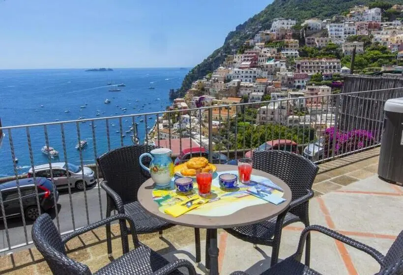 バスタブ付きスタンダードルーム, Hotiday Positano Volte Alte
