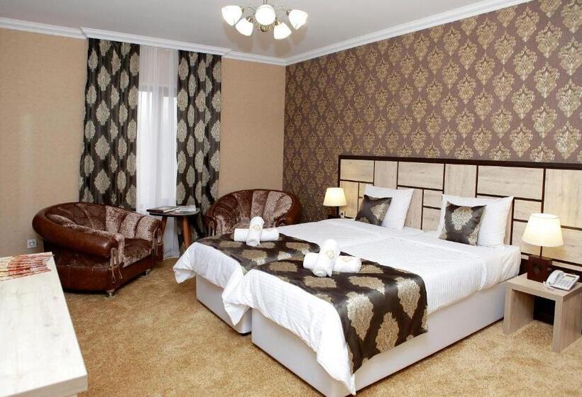 اتاق لوکس, Minali Boutique