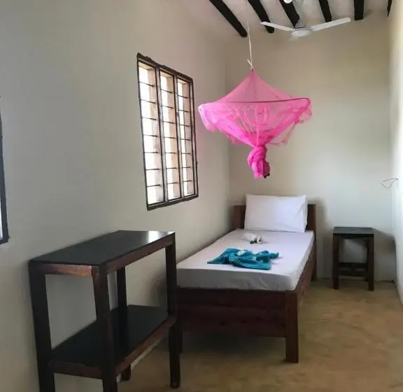 اتاق اساندارد با چشم‌انداز جانبی به دریا, Summer Beach Paje