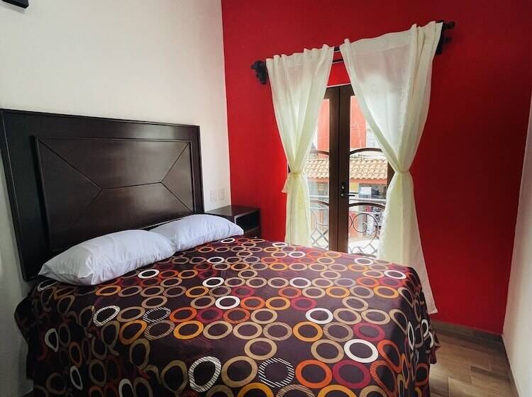 غرفة عائلية, La Gran Manzana