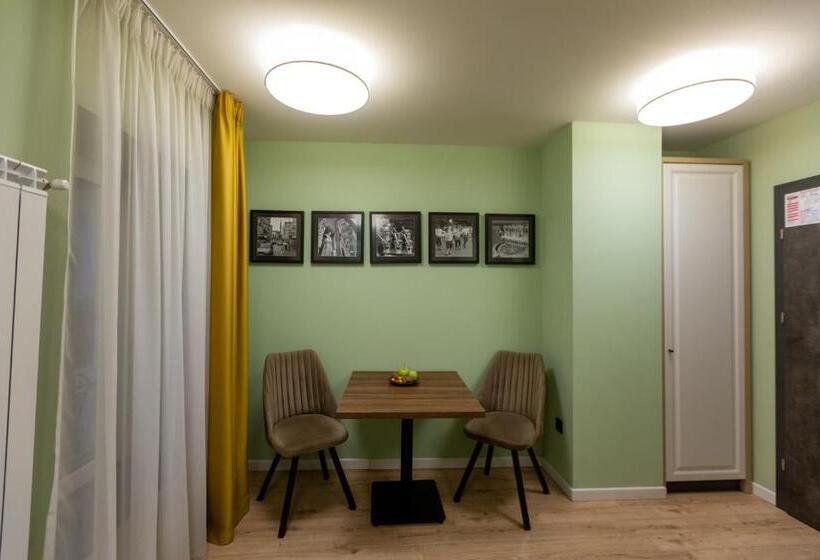 סוויטה, Konak Sibiu