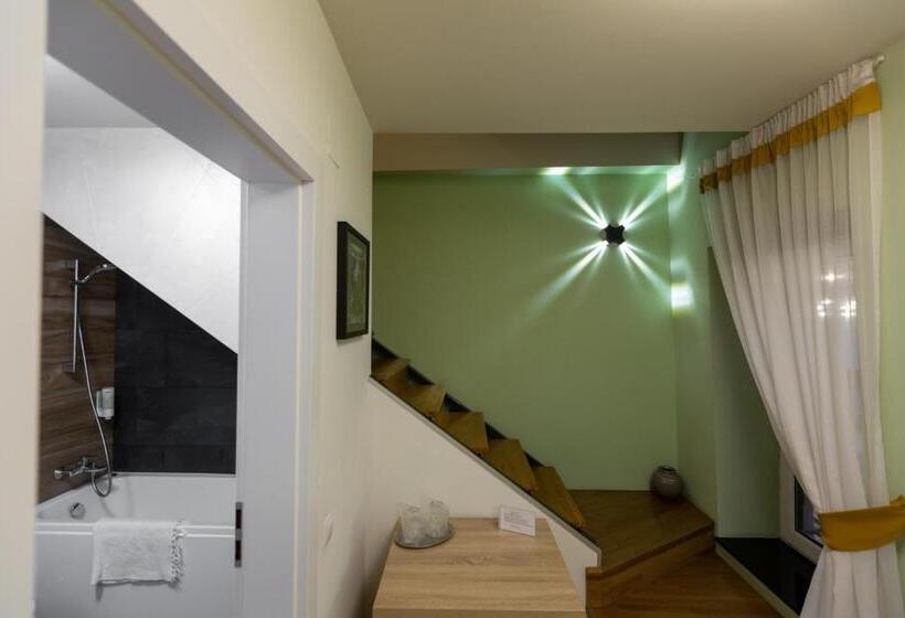 סוויטה, Konak Sibiu