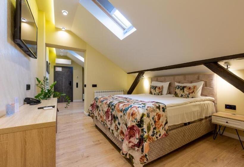 סוויטה, Konak Sibiu