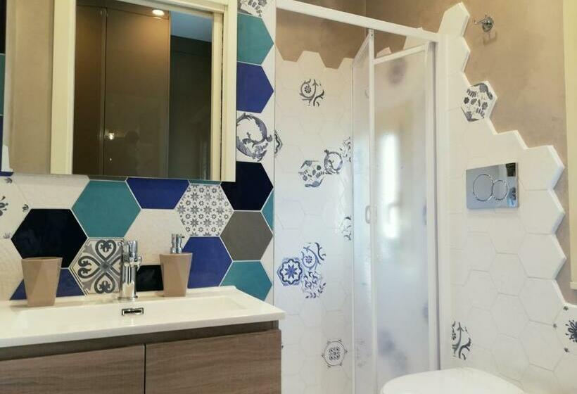 غرفة قياسية, Marilena