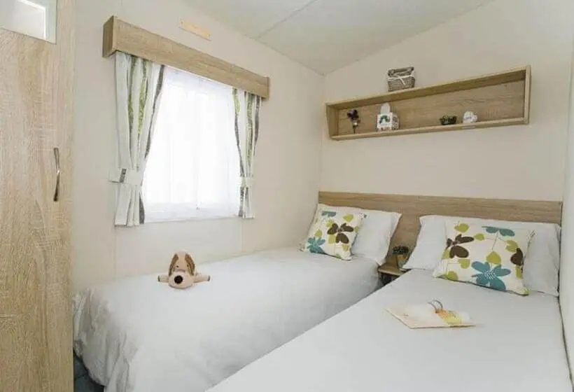 اتاق استاندارد پلاس, Marine Holiday Park