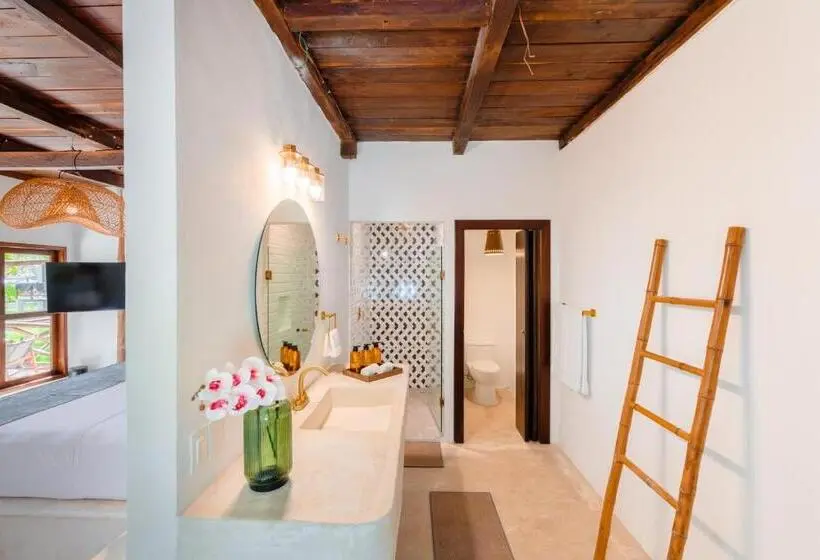 اتاق لوکس با تخت بزرگ, Azulea Bacalar Hotel & Spa   Lagoon Front