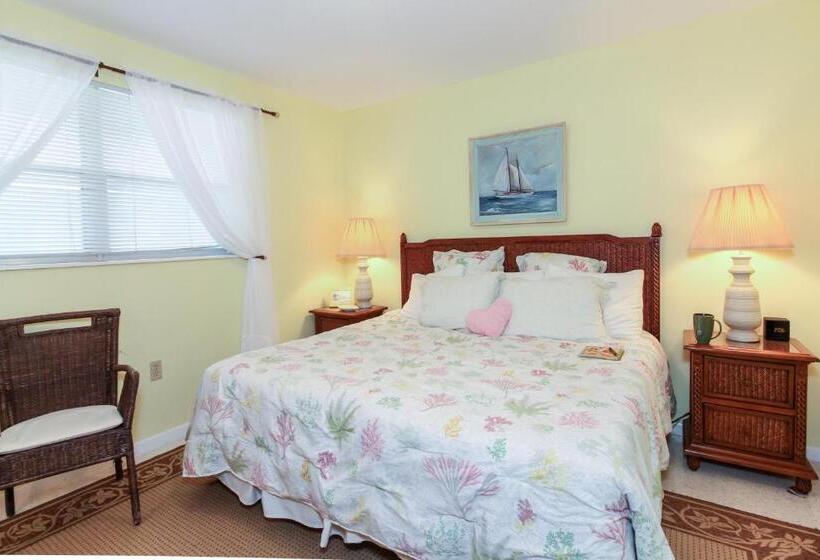 شقة غرفة واحدة مزودة بتراس, Bamboo Apartments