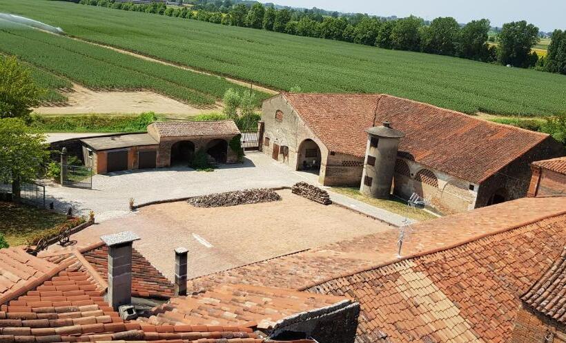 غرفة قياسية سرير كينج لذوى الإحتياجات الخاصة, Corte Ramedello