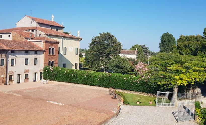 غرفة قياسية سرير كينج لذوى الإحتياجات الخاصة, Corte Ramedello